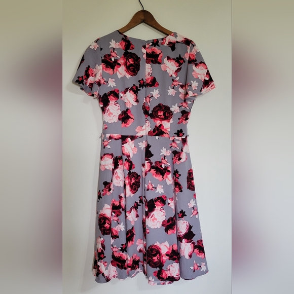 Fit & flare floral dress - Picture 3 of 7